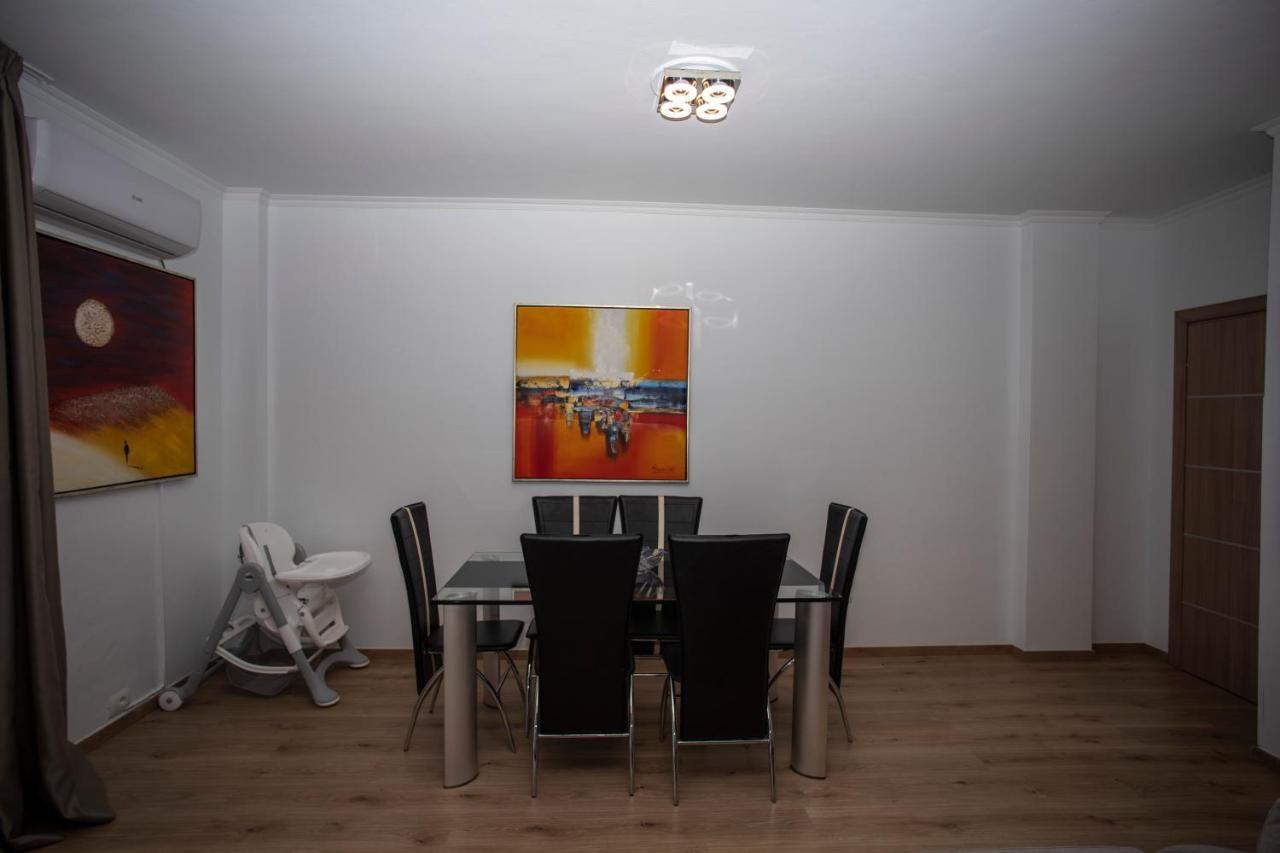Apartment Голем Екстер'єр фото